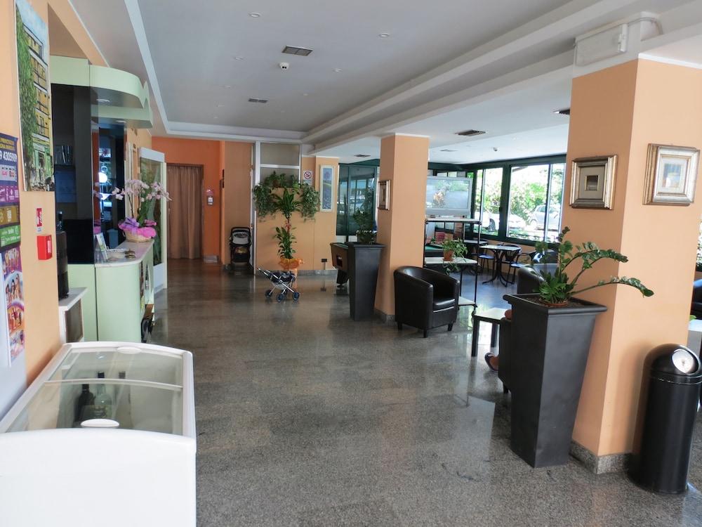 Hotel Gemini Rimini Exterior foto